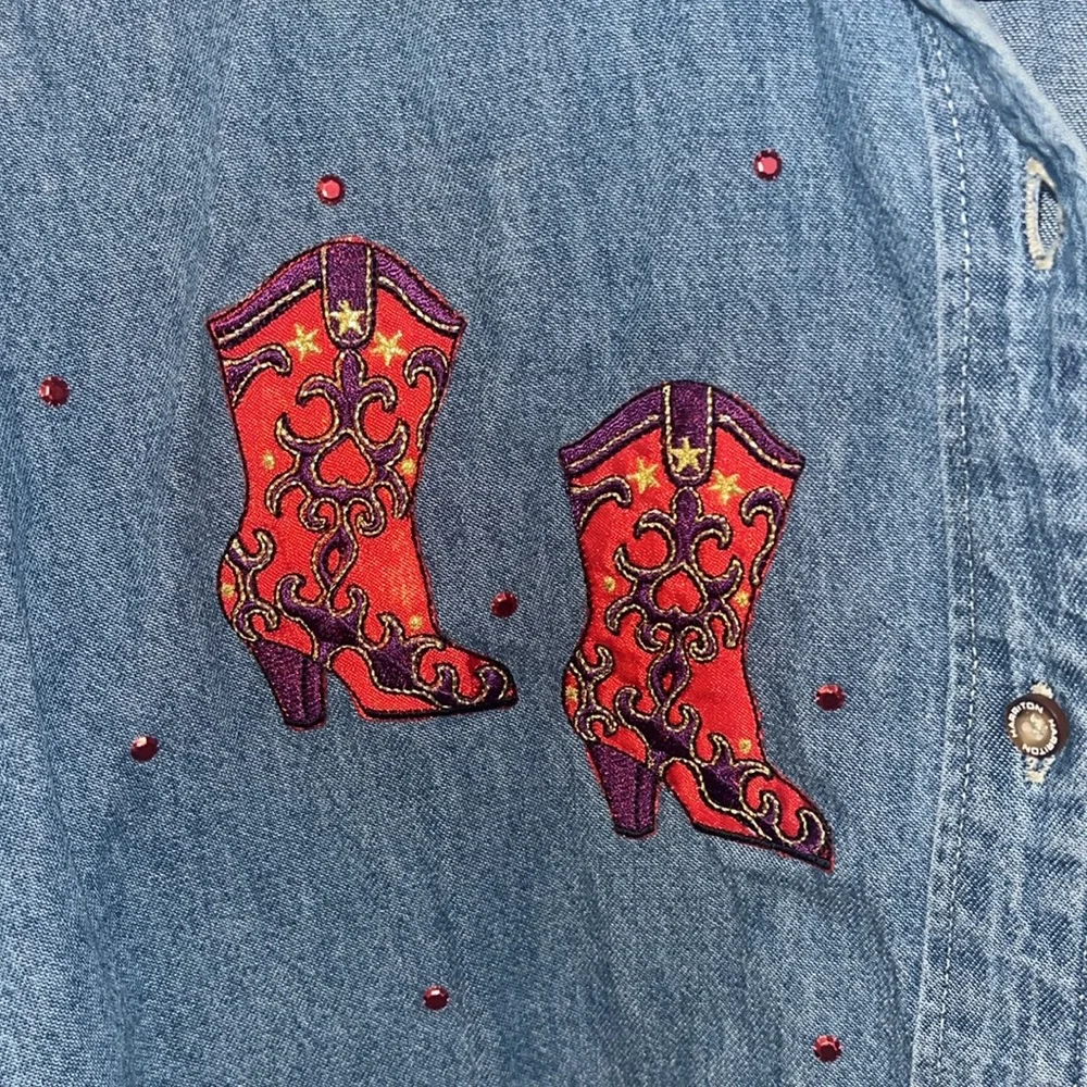 Cowboy Cote Jean Shirt embellished with Western Boots & Hat Women’s L - Picture 3 of 7